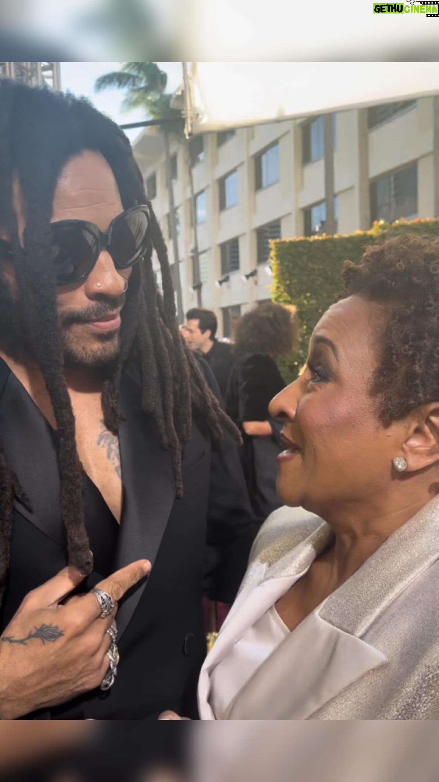 Wanda Sykes Instagram - See? We’re twins! #goldenglobes