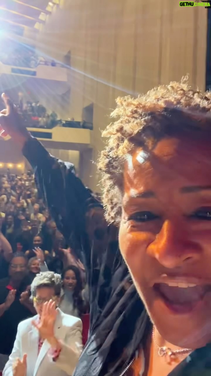 Wanda Sykes Instagram - Atlanta! Another amazing crowd! #pleaseandthankyou more dates to come! wandasykes.com