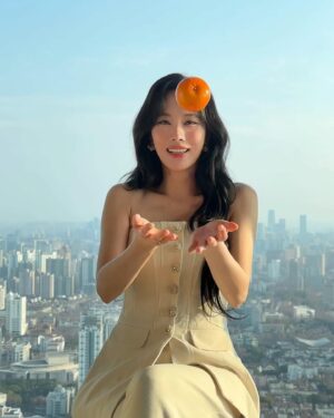 Wang Feifei Instagram - 开工大吉