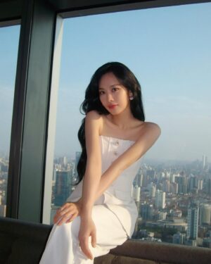 Wang Feifei Instagram - 开工大吉