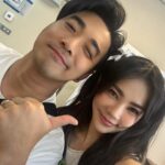 Wanida Termthanaporn Instagram – เราฟังเพลง ตามไปดูคอนเสิตพี่ๆมาตั้งแต่เด็กๆ ก็ไม่เคยคิดไม่ฝันว่าโตมาจะได้มาอยู่บนเวทีเดียวกับพวกเค้าด้วย ☺️ ขอบคุณ Rs นะคะที่ให้โอกาศ girly berry มาอยู่บนเวทีนี้ด้วย สนุกมากมากเลยค่ะ 😘 #rsmeetingconcert2024 #girlyberry