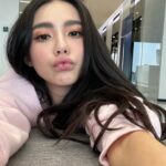 Wanida Termthanaporn Instagram - Some random selfies while waiting for dance rehearsal #rsmeetingconcert2024 🙃😘