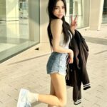 Wanida Termthanaporn Instagram –