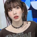 Wendy Instagram - 인기가요 ‘ Wish You Hell ’ !!✨👩‍👧‍👧✨