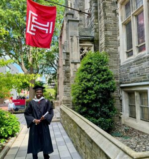 Wendy Osefo Instagram - It’s a GRADUATE!! Congrats to the baby of the family— my little brother Jordan on graduating from college! I remember holding you in my arms when I moved into my college dorm and now, here you are graduating from the same college 🥹. I am so so proud of you!! Can’t wait to see what you accomplish next 🎉👨🏾‍🎓 #ClassOf2024 #TempleUniversity 

… Also, shout out to my Mama. Who made education a priority in our household. You did it Mom, all your kids are college graduates 🎓🎉