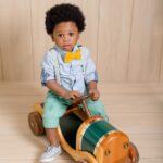 Wendy Osefo Instagram - Screaming HAPPY BIRTHDAY to my baby boy Kruz! If the word “Mammas Boy” had a picture, it would be your face 🥰. You are the most thoughtful, kind, and inquisitive human I know. I always wanted a twin, but never knew it would come in the form of my son. My forever S🌞NSHINE, may this 9TH lap around the sun be the best one yet! Yall, help me wish my baby boy @kruzfitzgerald a happy birthday 🎉. #Aries #BirthdayBoy