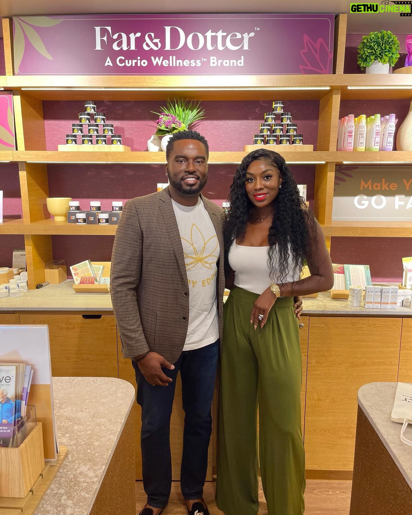 Wendy Osefo Instagram - They donβt call me Zen Wen for nothing π§πΎββοΈπΏ Make sure to head over to your local dispensary and grab some @happyeddie__ β¦ Thank me later ππΏ