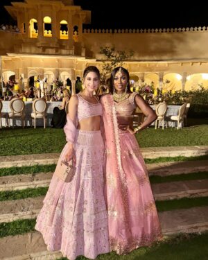 Wendy Osefo Instagram - From India 🇮🇳 with L O V E. Celebrating my dear friend of over 20 years turning the big 40. From college suite mates to adulthood. Love you forever my Punjabi Princess @nehamiglani 🥰💕.