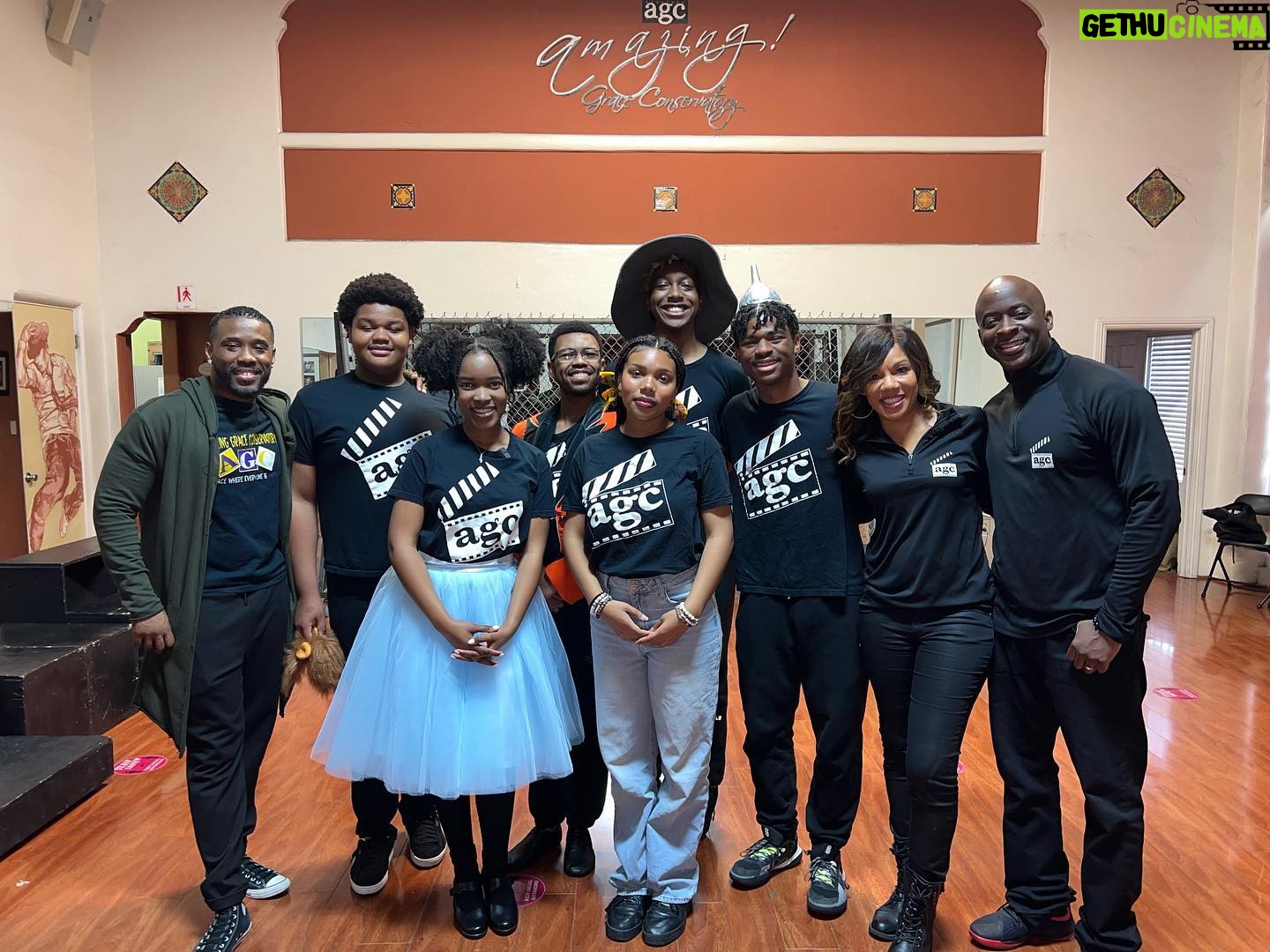 Wendy Raquel Robinson Instagram - Tune in alert! Check out @amazinggraceconservatory on Good Day LA tmw 5am & 7:45am all #WizBiz thank you @brookeonair @foxla itsmyseat.com don't miss the #Wiz Sat & Sun 5/27 & 5/28 #Epic🔥🔥🔥 #ProudMamaBear #This IsWhatBelievingLooksLike💕🙏🏾