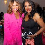Wendy Raquel Robinson Instagram – #IssaSWIPE Happy GOLDEN DAY! ✨✨ Sending an abundance of love to my girls @niecynash1 @thesherylleeralph 💕and all the #GoldenGlobe nominees. Had the honor of celebrating these two #Amazing women this past #Sunday and will continue to celebrate them. I’m rooting for everybody BLACK, in my @issarae voice 🖤
•
•
Event Coordinator: @wpmillermoments 
MU💄: @deedee_kelly 
Hair 💇🏾‍♀️: @hairbychadandre