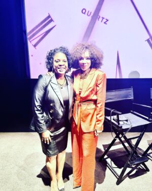 Wendy Raquel Robinson Instagram - Stepping out of Women's History month with #Gratitude and #Thanksgiving for being a WOMAN! Vulnerable, courageous, vibrant, vivacious and eccentric...without judgement...PERIOD! Sending love to all of the #WomenInTheWorld, you are ENOUGH! Never shrink, as heavy as it gets, let's continue to lift each other up higher than we can imagine! Have a glorious weekend ladies!!! 
*Special thank you to Dr. Sheila Robinson and the #5th Annual Innovation Leadership Summit, thank you for seeing ME & @amazinggraceconservatory and filling my cup up, it was an honor to be at the table and in the room with such amazing WOMEN and SHEROS! 
#Inspired #full #purposedriven #honored 
Glam @deedeekelly 
@hairbychadandre
Smile @GOD🙏🏽