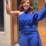 Wendy Raquel Robinson Instagram – Stepping out the house, in preparation for @amazinggraceconservatory #OpenHouse at our #NEW house.✨ Happy Friday Fam! 💞 #Blessings #Blessings #Blessings
•
•
💄: @deedee_kelly
💇🏾♀️: @hairbychadandre 💙: @jronlavell