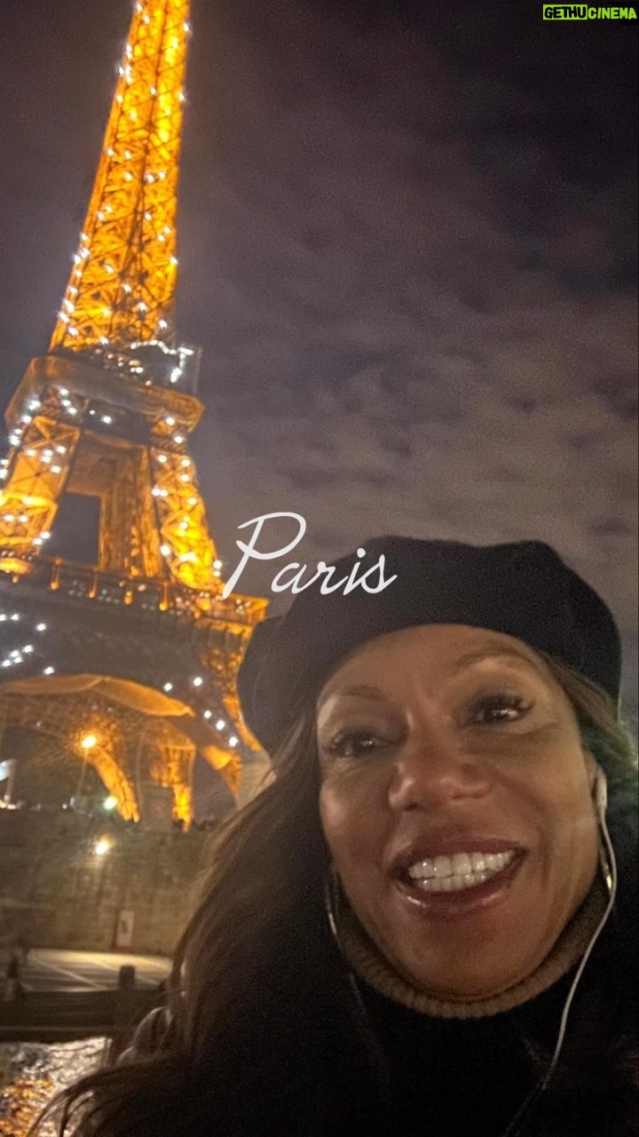 Wendy Raquel Robinson Instagram - French Frieday! I ate, prayed and loved ME! 💕 Merci Beaucoup #Paris #European Vacation ✨💋 #Blessed • • 🎥: @jermainewade_