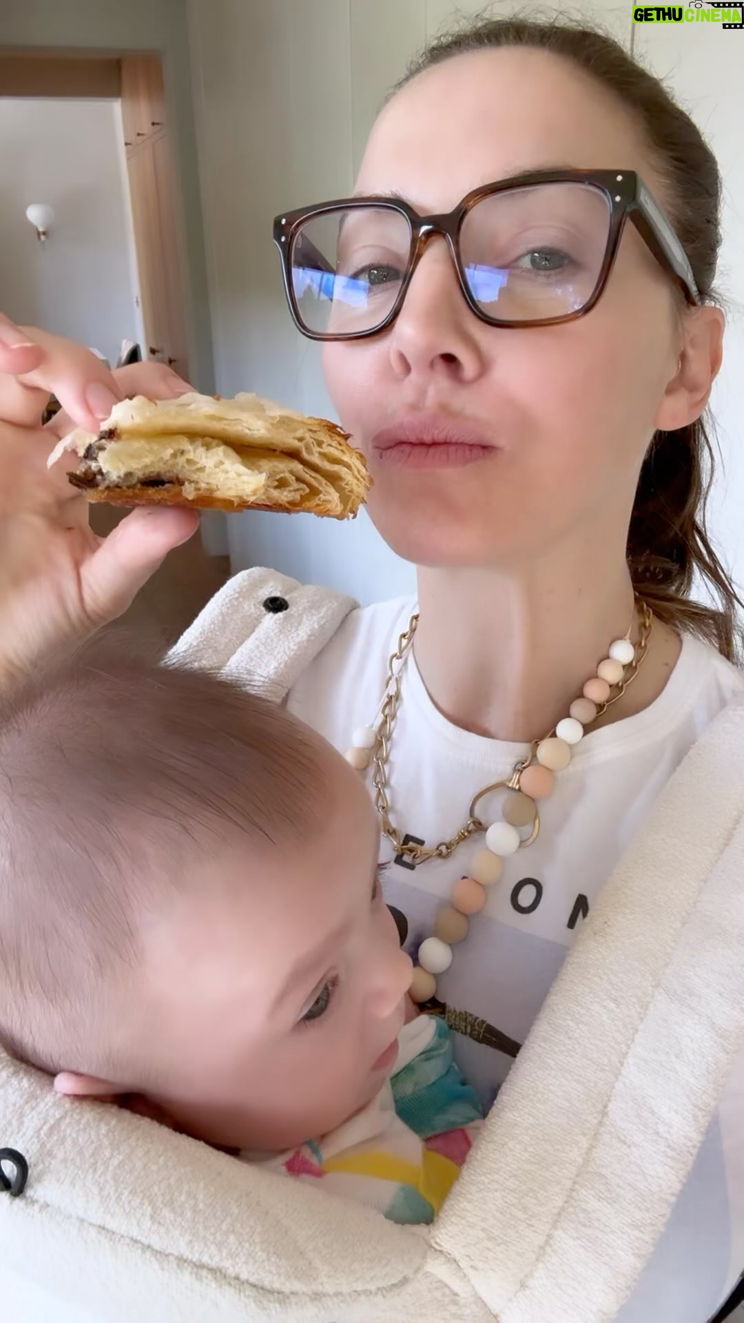 Whitney Cummings Instagram - Hoppy Easter from mom of the year 🐣