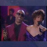 Whitney Houston Instagram - Whitney and Stevie Wonder singing "We Didn't Know" live on the Arsenio Hall Show in 1990. The track was the final single from the 'I'm Your Baby Tonight' album. Repost 🎥 classicwhitney.discography on Instagram