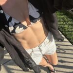 Whitney Port Instagram – I wasn’t kidding when I said spring break forever. I love it but I also need to get my ass back to productivity-ville.