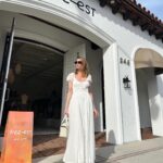 Whitney Port Instagram - free-est in palm beach 🌴The cutest pop up by @freepeople. So many cozy, comfy, flowy outfits that are getting me soooo excited for spring/summer. #freepeoplepartner