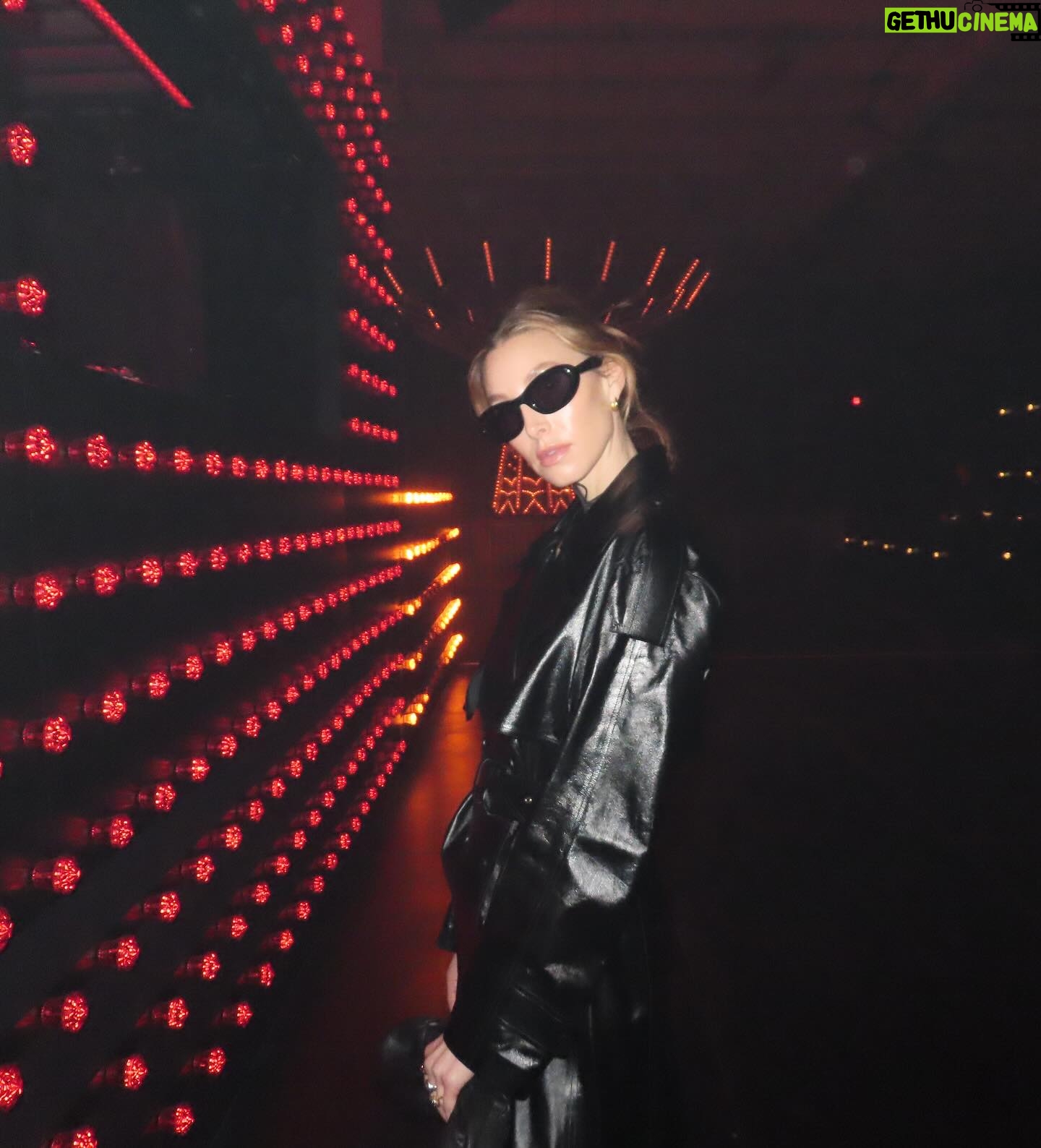 Whitney Port Instagram - On the fairgrounds πΏπ¦π @prada @lunaluna @carsten.holler