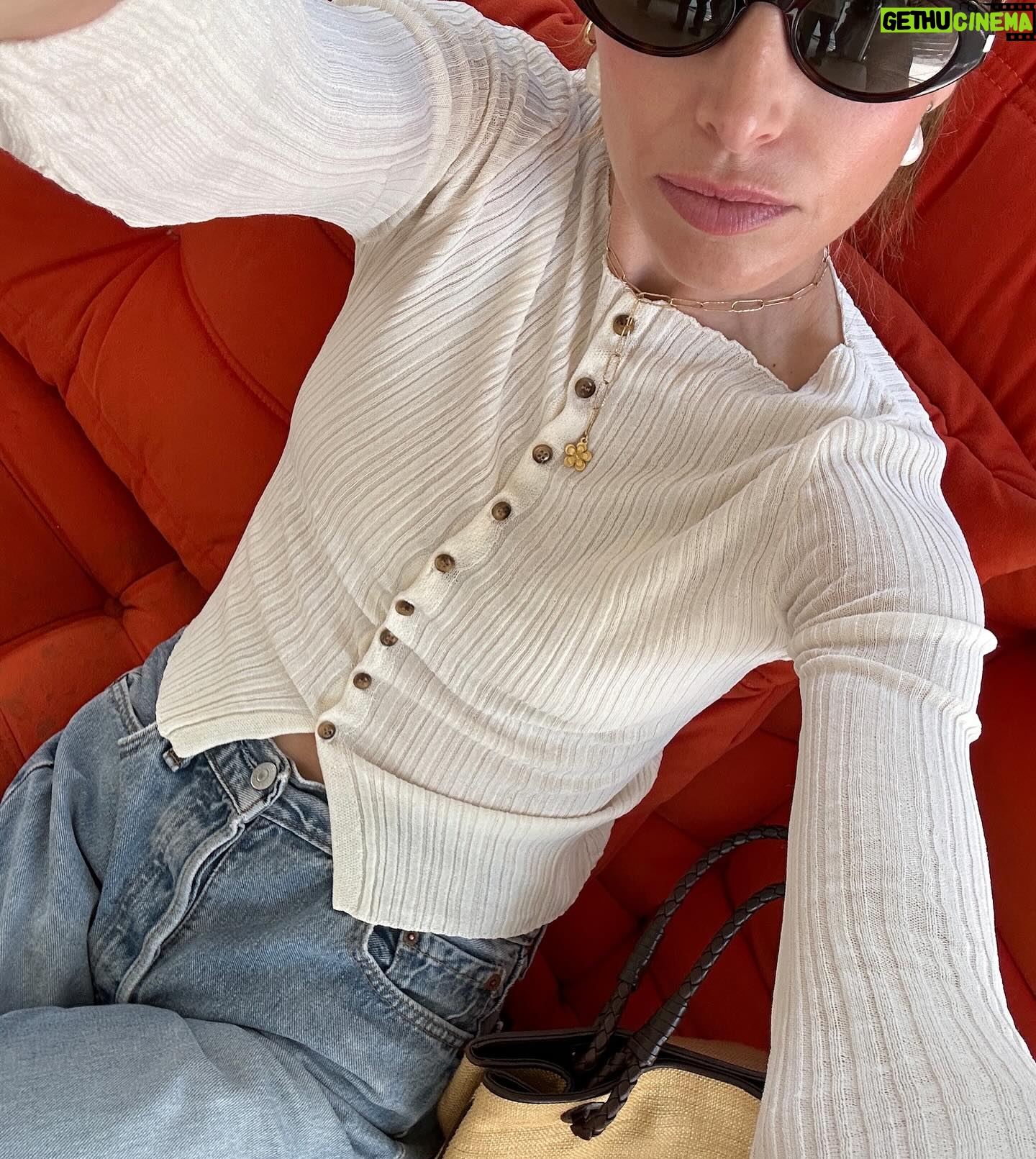Whitney Port Instagram - Cute little weekend. 1. friends birthday party but the sun went away so I went in jeans and a sweater 2. Timmy helped our neighbor across the street so they brought us yummy treats as as thank you 🧡 3. @esmelina got a kick out of me driving Timmy’s dads car because it could break down any second 4. was into this outfit 5. she’s also my Friday tennis partner 6. Sonny and me on our friday evening walk 7. pretty light moment on my shoes 8. Sunday night ritual. We watched the bob Marley movie but i fell asleep after 30 min. Thank you @highconfectionary