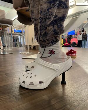 Whoopi Goldberg Instagram - Thank you to the Cast of @potusbway for my new shoes!