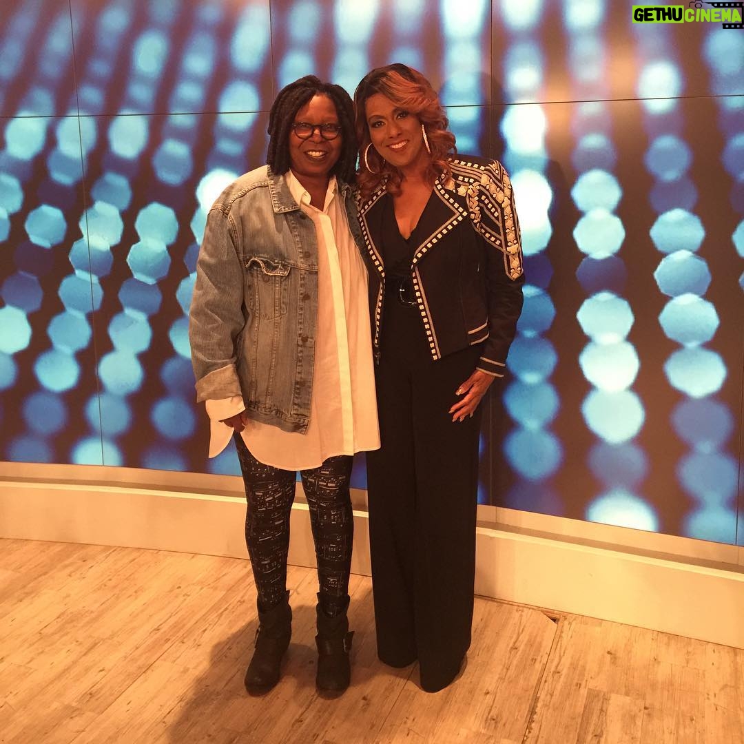 Whoopi Goldberg Instagram - One of the rare, gifted, unbelievable voices in the world, my friend, @jenniferhollidaydreamgirl. Thank you for coming to play today!