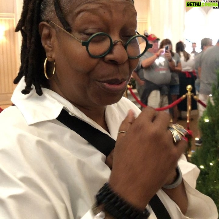 Whoopi Goldberg Instagram - The gingerbread house at Grand Floridian