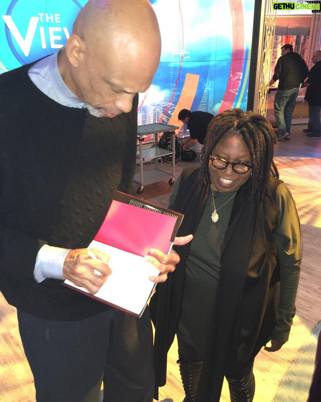 Whoopi Goldberg Instagram - The wonderful #kareemabduljabbar #whoopi #whoopigoldberg