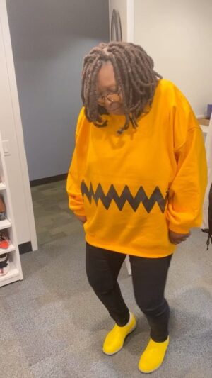 Whoopi Goldberg Instagram - Before @theviewabc starts and @derickmonroe joins in