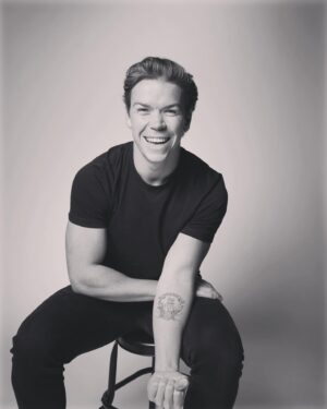 Will Poulter Instagram - Join me in making a Mo-mentary mark on men’s mental health this @movember. (Even though this one is temporary 😉) 

I’m delighted to be partnering with leading men’s mental and physical health charity @movember to raise awareness of the difficulties many face when talking about their health. It’s vital we remove the stigma around speaking up about our own mental health. 

This year, ‘tasche or no ‘tasche everyone, including myself (I’ve always struggled to grow a decent mo 😂) can get involved in this fantastic initiative by sporting a temporary tattoo deaigned by the legendary @the_dan_gold 

Simply head down to the UK’s first Tats & Chats tattoo parlour @outernetlondon on Monday 31st October to make your very own Mo-mentary mark and join the Movember movement to support people across the globe. 

To book your tat, head to the link in @movember’s bio 

❤️ 🧠