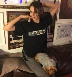 Willa Holland Instagram -
