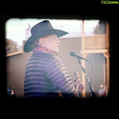 Willie Nelson Instagram - 1 year ago, Willie’s duet with @tamineilsonmusic “Beyond the Stars” was released into the world 💫 Since then, it’s been awarded both “Best Country Song” and “Best Country Album” in New Zealand! Watch the video, shot live @luckreunion on Willie’s Texas ranch. 🎥 @considerateagency and @chrisbstacey #willienelson #beyondthestars #bestcountrysong2023 #tamineilson #kingmaker