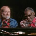 Willie Nelson Instagram - On this day in 1984, @official.raycharles released his album #Friendship which included the collaboration with Willie on “Seven Spanish Angels”. Watch the full live performance at the link in bio.