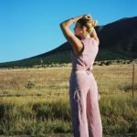 Willow Shields Instagram - Outfit roundup 🤠