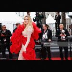 Wilma Elles Instagram - Cannes Filmfestival 2023 ❤️ Tasarim by @sirtezcan ❤️ Normalde bir elbiseyi iki kez kırmızı halıda giymiyorum ama bu sefer bir ilk oldu... Birinci kez Nuri Bilgi Ceylan’nın muhteşem ve mutlaka görülmesi gereken " Kuru Otlar Üstünde" film galasında giyindim, ama çok büyük yağmur yağdı ve yağmurdan dolayı geç kalmıştım..😪Bu yüzden o muhteşem Sir Tezcan tasarımı ertesi gün bir daha "Banel ve Adama" Galasında giyindim... @sirtezcan