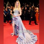 Wilma Elles Instagram - Biraz daha büyüsün, biraz daha büyüsün derken... Bu mutluluğu uzun zamandan beri Sizinle paylaşmak için sabırsızlandım... 🙏🙏🙏🤍🔮🧿👶✨🌞🎉@avsahcelik Elbise @selmaorucatelier