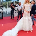 Wilma Elles Instagram - Cannes Film festival Red Carpet of "Fallen Leaves" wearing @gulaferatas ❤️ being styled by @nilufersatorius ❤️ #Hautecouture #cannes #filmfestival #dress #fallenleaves #wilmaelles #wilmaelles1