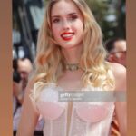 Wilma Elles Instagram - Cannes Film festival Red Carpet of "Fallen Leaves" wearing @gulaferatas ❤️ being styled by @nilufersatorius ❤️ #Hautecouture #cannes #filmfestival #dress #fallenleaves #wilmaelles #wilmaelles1