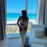 Witney Carson Instagram – A Miami weekend 🌺🌊🌴⛅️