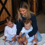 Witney Carson Instagram - Is there anything cuter than babies with baby chicks?!! 🥹🐣🫧 We are so ready for spring over here in our @janieandjack pieces, perfect for Easter and all things spring! The boys’ cute outfits are linked in stories and you can use my code WITNEY15 for 15% off your purchase (exclusions apply). #janieandjacklove #janieandjackpartner