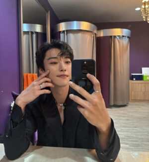 Woo Do-hwan Instagram - thank you Asia Top Awards💗💗💗