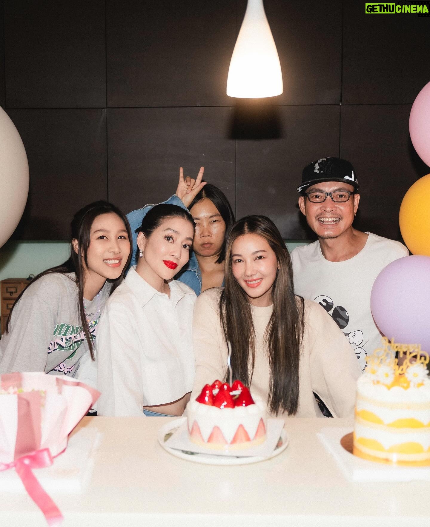 Woranuch Bhirombhakdi Instagram - LoVE yoU