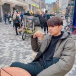 Worrawech Danuwong Instagram - บางทีแค่การที่ได้รับรู้ว่ากาแฟที่ดื่มอยู่ตอนนี้หอม นุ่ม และอุ่นลิ้นแค่ไหน ก็มีความสุขได้แล้วหนิ #อดีตผ่านมาแล้วอนาคตยังมาไม่ถึงงั้นขอช่างแม่มแป๊บนึงนะ 😋