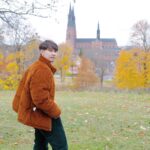 Worrawech Danuwong Instagram - เห็นใบเมเปิ้ลร่วงลงมาทีไร ต้องฮัมเพลงนึงในใจทุกที ใครโตมากับD2Bน่าจะเข้าใจ😉🍁