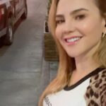 Ximena Córdoba Instagram - Por más atardeceres así 🫶🫶🫶🫶🫶 feliz año ♥️ y que el 2024 sea mejor y más increíble que todo lo que soñamos se haga realidad ♥️🫶