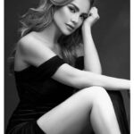 Ximena Córdoba Instagram - ❀ Miramos la vida de otra forma, cuando comprendemos que cada experiencia está allí para enseñarnos algo.