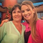 Ximena Córdoba Instagram - TE AMO MAMITA LINDA ❤️ #Repost @ximenacordobafan4 ・・・ 😍 FELIZ DÍA DE LAS MADRES 🤗 Luchadoras,valientes,fuertes y gracias por llenarnos de tanto amor ❤️❤️ bendiciones y abrazos 💕 ▫️ #XimenaCordoba #Madres #Felizdiadelasmadres #méxico