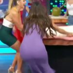 Ximena Córdoba Instagram - Jajajajaja CORRER EN TACONES NO ES NADA FACIL JAJAJAJA 😅😂 cómo nos divertimos hoy en @cuentameloyaof Jajaja nos vemos mañana a las 12 por @canalestrellas #Repost @__ms_1916 ・・・