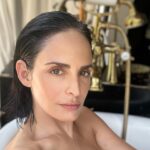 Ximena Herrera Instagram - 🛁😁☕️🫖 🖼️🧿 #VibraBonito #Izamal 💛 📸 @blancheluna