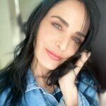 Ximena Herrera Instagram - La mujer más sexy es la que va vestida de amor propio y sabe lo que vale como mujer. 🎀 #Tbt ( La foto #10 es la mejor) #VibraBonito #VibraAlto #MerecesLoMejor #Ámate #Respétate 🪄🔮🪬🧿🌹💕