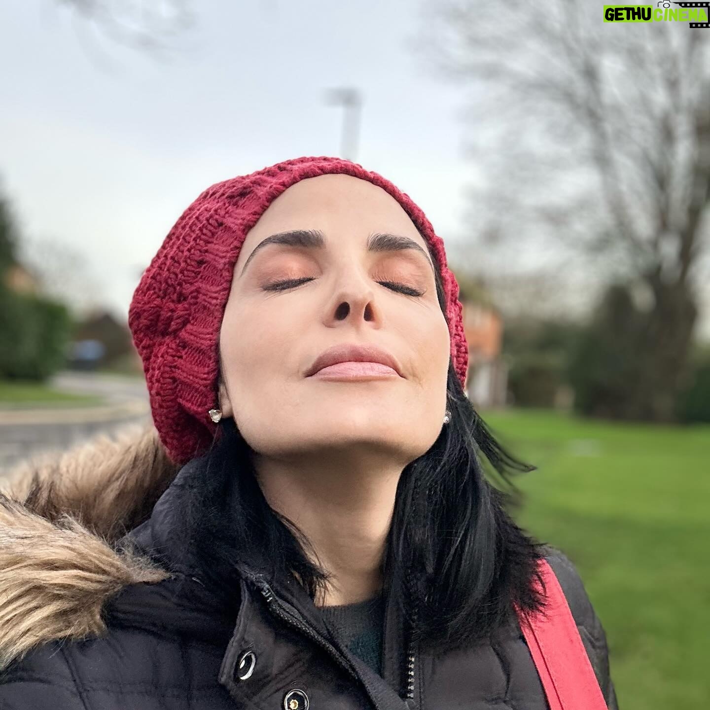 Ximena Herrera Instagram - Te recomiendo hacer todo de corazón. Nunca te van a deber nada. ❤️ #LucíaHormigo